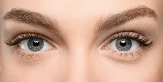 waarom breken wimpers af verzorgingstips volle lange wimpers Skincare Boulevard