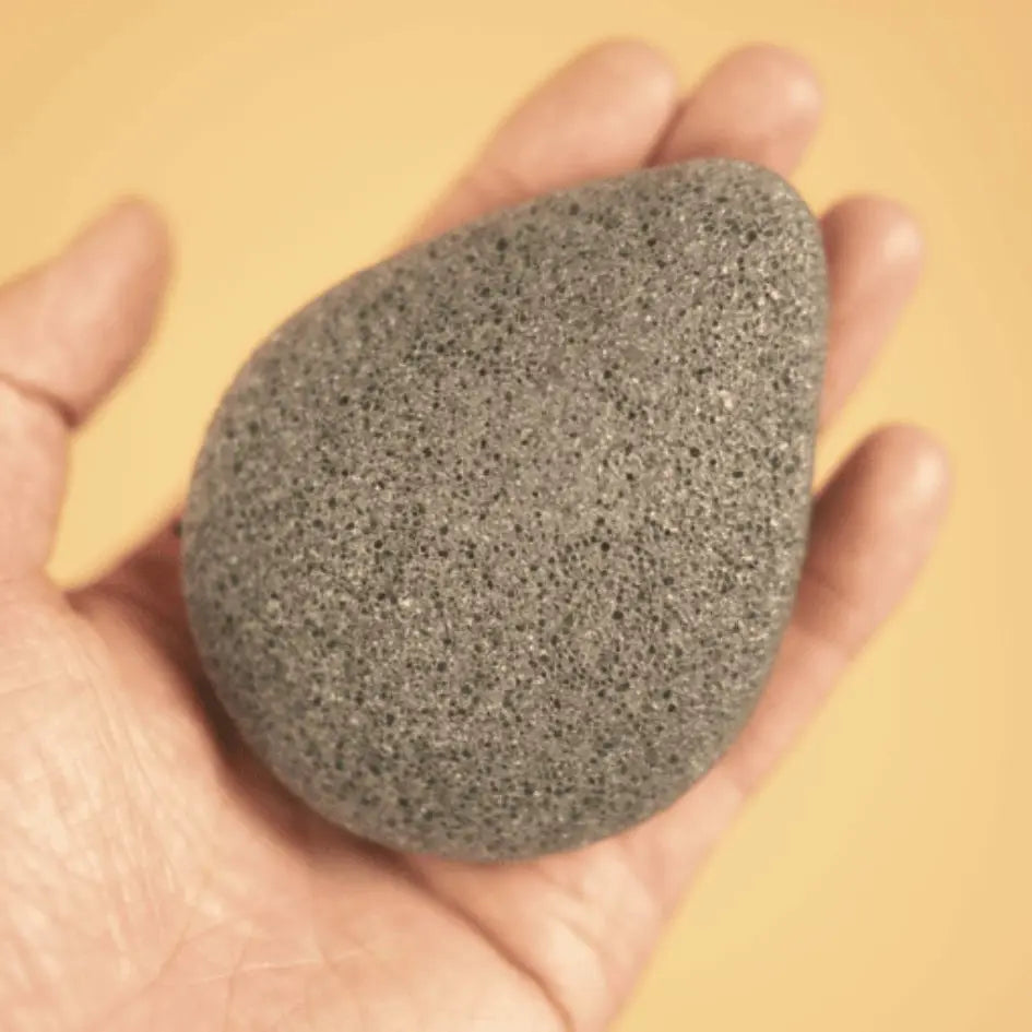 Konjac Spons zwart vette huid Skincare Boulevard