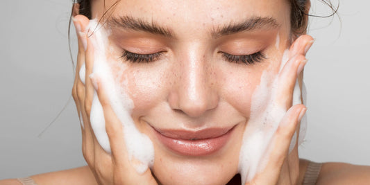 Waarom is reinigen belangrijk voor je huid Skincare Boulevard