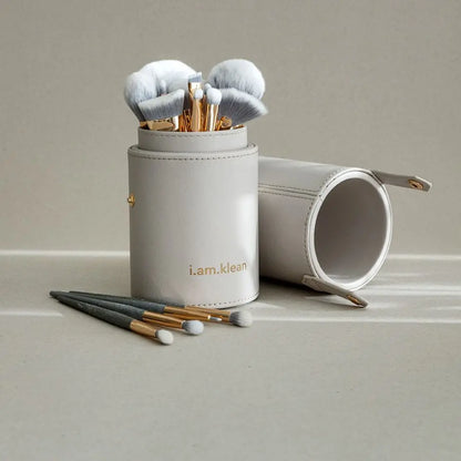 Brush case - Skincare Boulevard
