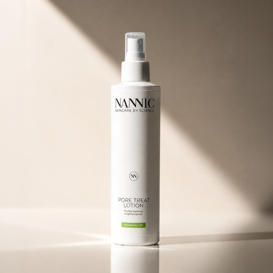 Toner om grove poriën zichtbaar te verkleinen I Nannic