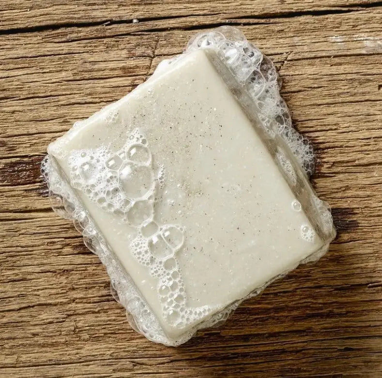 Zeep gezichtsreiniger met Dode Zee modder en glycerine Skincare Boulevard