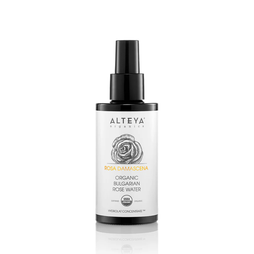 Rozenwater - Hydrolaat met Rosa Damascena bloemen voor zachte huid - Skincare Boulevard
